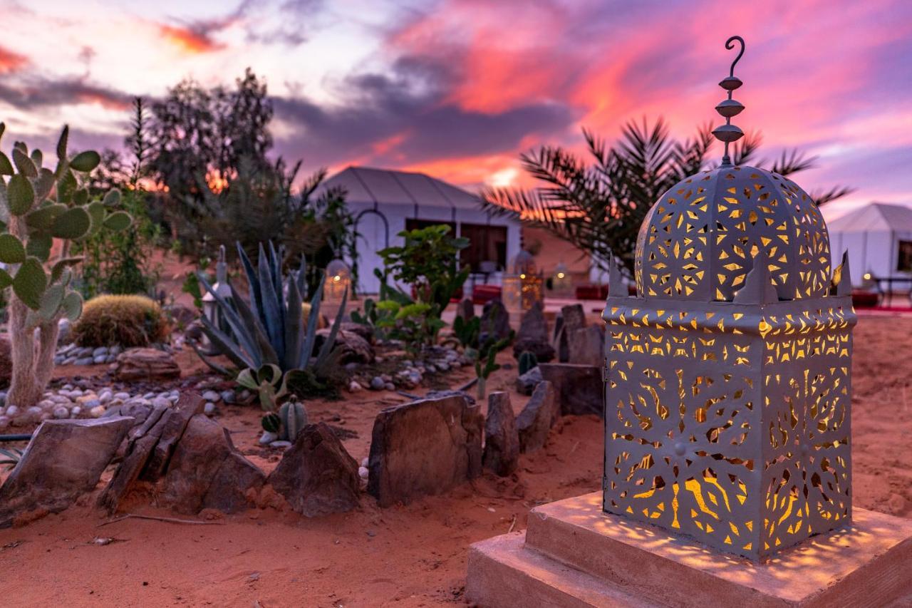 Caravanserai Luxury Desert Tented Camp メルズーガ エクステリア 写真