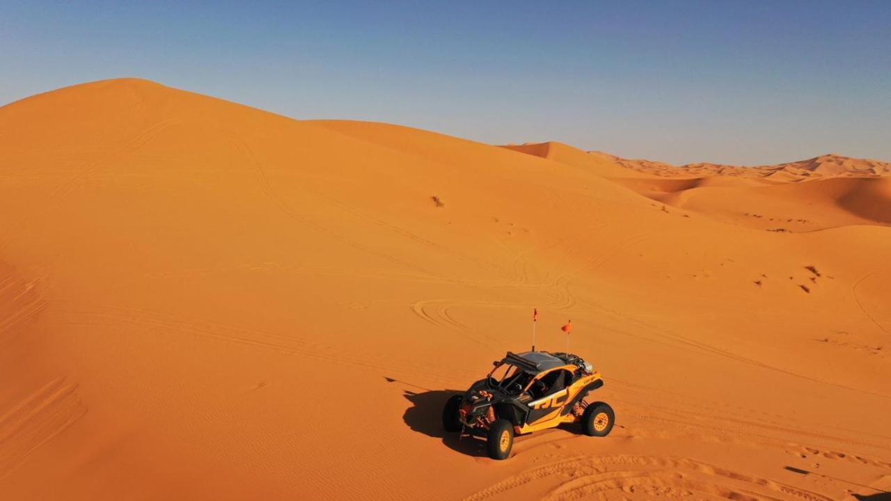 Caravanserai Luxury Desert Tented Camp メルズーガ エクステリア 写真