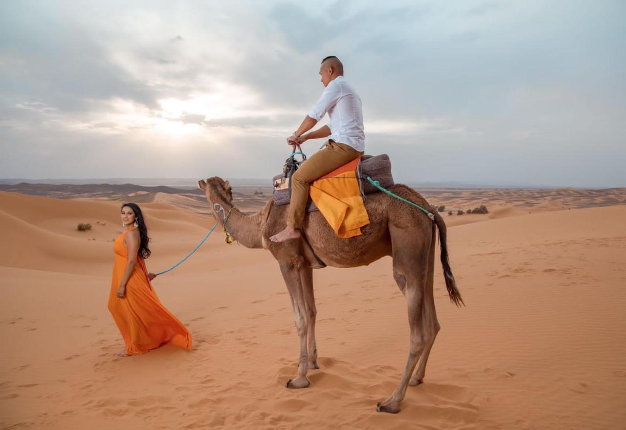 Caravanserai Luxury Desert Tented Camp メルズーガ エクステリア 写真