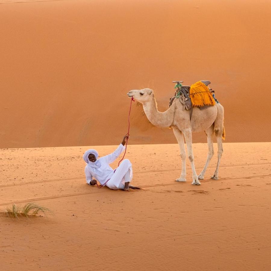 Caravanserai Luxury Desert Tented Camp メルズーガ エクステリア 写真