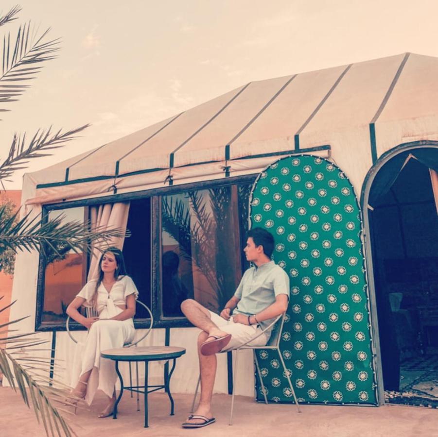 Caravanserai Luxury Desert Tented Camp メルズーガ エクステリア 写真
