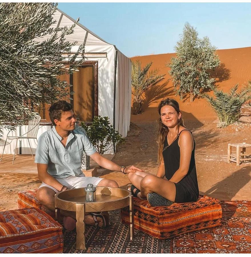 Caravanserai Luxury Desert Tented Camp メルズーガ エクステリア 写真