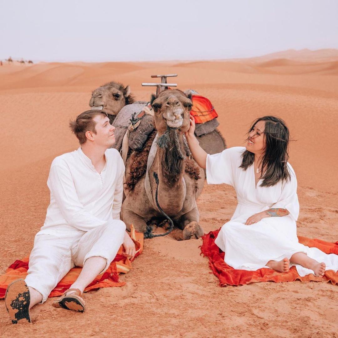 Caravanserai Luxury Desert Tented Camp メルズーガ エクステリア 写真